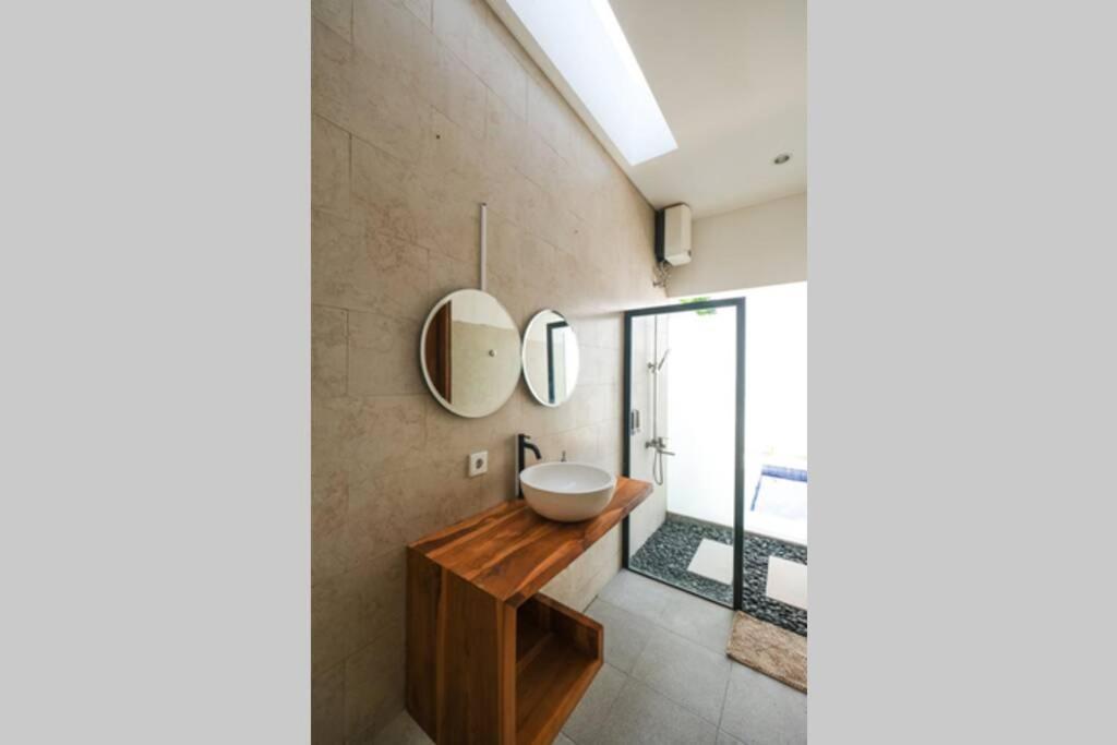 Kiki Village Bathtub 캉구 외부 사진